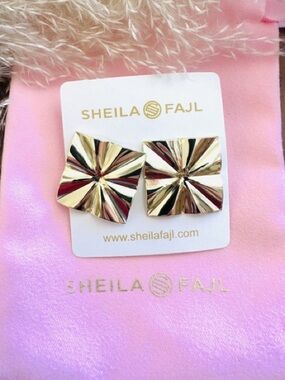 Sheila Fajl Shiny Gold Radiance Studs